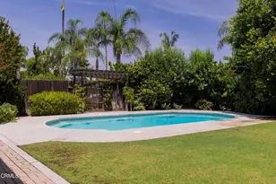 9408 Meadow Leaf Ct, Bakersfield, CA 93311 - Photo 3
