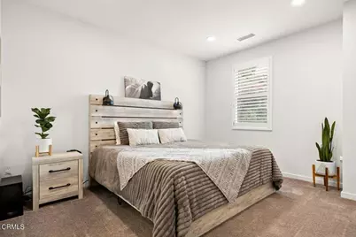 1536 E Thompson Boulevard, Ventura, CA 93001 - Photo 13