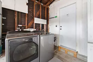 1948 Stevely Ave, Long Beach, CA 90815 - Photo 47