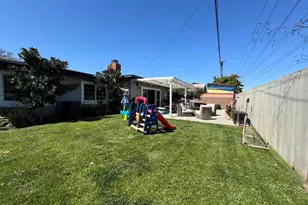1948 Stevely Ave, Long Beach, CA 90815 - Photo 23