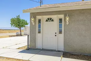 2866 W Ave F, Lancaster, CA 93536 - Photo 9