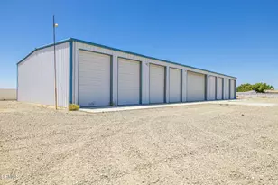 2866 W Ave F, Lancaster, CA 93536 - Photo 45