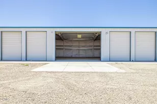 2866 W Ave F, Lancaster, CA 93536 - Photo 47