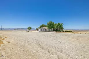 2866 W Ave F, Lancaster, CA 93536 - Photo 5