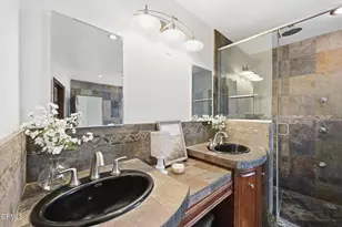 84 Natalie Way, Camarillo, CA 93010 - Photo 31