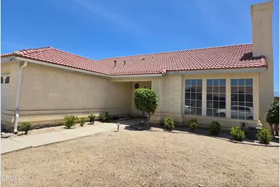 6130 Almeria Way, Palmdale, CA 93552 - Photo 15