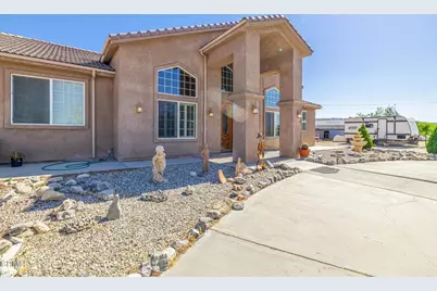 33000 106th Street, Juniper Hills, CA 93543 - Photo 9