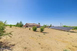 33000 106th St, Juniper Hills, CA 93543 - Photo 49
