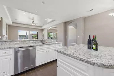 8823 Cripple Creek Avenue, Bakersfield, CA 93312 - Photo 23