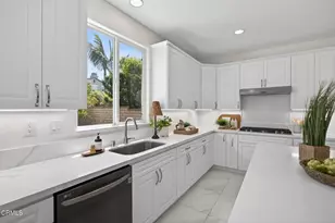 2096 Mission Hills Dr, Oxnard, CA 93036 - Photo 19