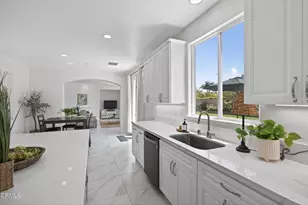 2096 Mission Hills Dr, Oxnard, CA 93036 - Photo 21