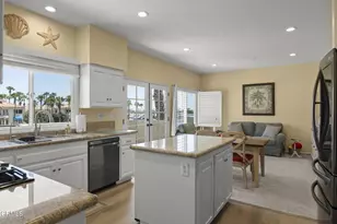 1737 Emerald Isle Way, Oxnard, CA 93035 - Photo 17