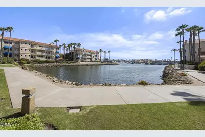 1737 Emerald Isle Way, Oxnard, CA 93035 - Photo 45