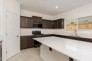 9706 Amberdale Wy, Shafter, CA 93263 - Photo 11