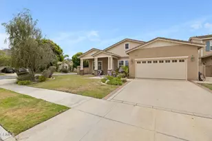 2001 Turnberry Dr, Oxnard, CA 93036 - Photo 47