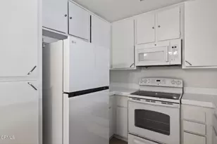 1300 Saratoga Ave, Ventura, CA 93003 - Photo 5