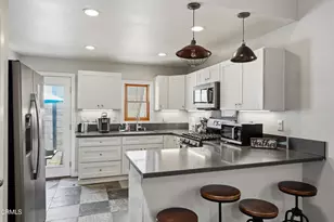 166 N Garden St, Ventura, CA 93001 - Photo 19