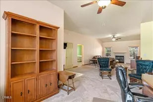 1300 Scarlet Oak Dr, Tehachapi, CA 93561 - Photo 9