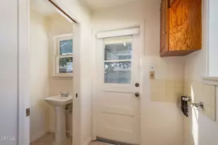 6233 Clara, Ventura, CA 93003 - Photo 9