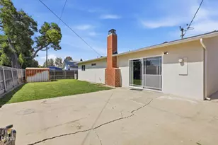 482 MacKay Ave, Ventura, CA 93004 - Photo 31