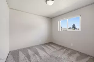482 MacKay Ave, Ventura, CA 93004 - Photo 25