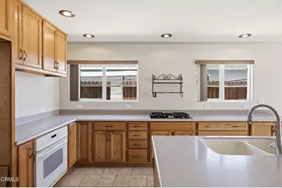 482 Mackay Avenue, Ventura, CA 93004 - Photo 17