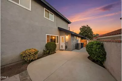 251 Larcom Street, Thousand Oaks, CA 91360 - Photo 25