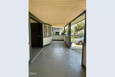 2422 Juliet Street, Los Angeles, CA 90007 - Photo 3