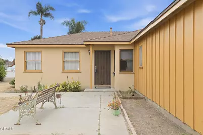 456 E Poplar Street, Oxnard, CA 93033 - Photo 3