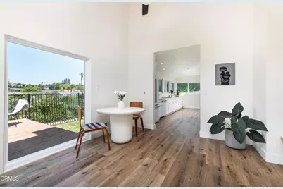193 W Sidlee Street, Thousand Oaks, CA 91360 - Photo 7