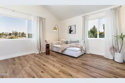 193 W Sidlee Street, Thousand Oaks, CA 91360 - Photo 17