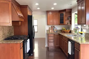 10152 Norwalk St, Ventura, CA 93004 - Photo 11