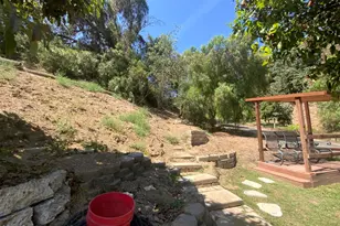 377 N Loop Dr, Camarillo, CA 93010 - Photo 23
