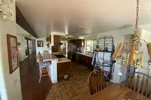 377 N Loop Dr, Camarillo, CA 93010 - Photo 7