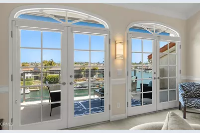4252 Harbour Island Lane, Oxnard, CA 93035 - Photo 15