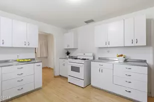 916 E Santa Paula St, Santa Paula, CA 93060 - Photo 9