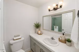 22901 Leadwell St, West Hills, CA 91307 - Photo 15