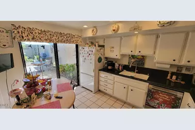 3269 White Birch Circle, Thousand Oaks, CA 91360 - Photo 11