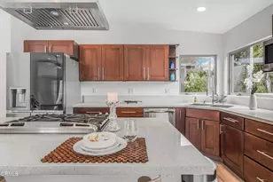 213 E Scott St, Port Hueneme, CA 93041 - Photo 11