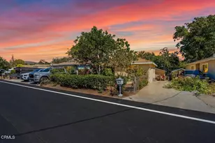 714 Brossard Dr, Thousand Oaks, CA 91360 - Photo 3