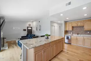 26019 Palomita Dr, Valencia, CA 91355 - Photo 13