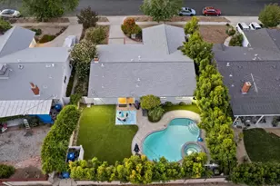 23820 Hartland St, Los Angeles, CA 91307 - Photo 47