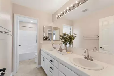 341 Huerta Street, Oxnard, CA 93030 - Photo 23