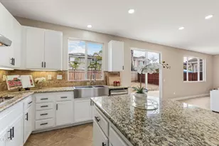 341 Huerta St, Oxnard, CA 93030 - Photo 11