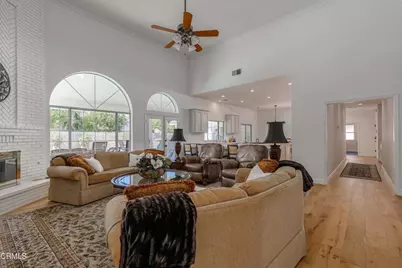 9100 Saint Cloud Lane, Bakersfield, CA 93311 - Photo 3