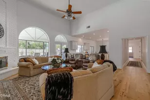 9100 St Cloud Ln, Bakersfield, CA 93311 - Photo 3