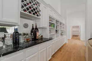 9100 St Cloud Ln, Bakersfield, CA 93311 - Photo 15