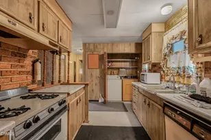 250 E Telegraph Road, Fillmore, CA 93015 - Photo 15