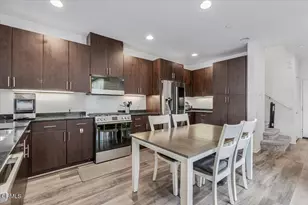 3027 N Oxnard Blvd, Oxnard, CA 93036 - Photo 7