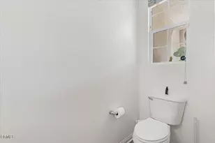 3027 N Oxnard Blvd, Oxnard, CA 93036 - Photo 35